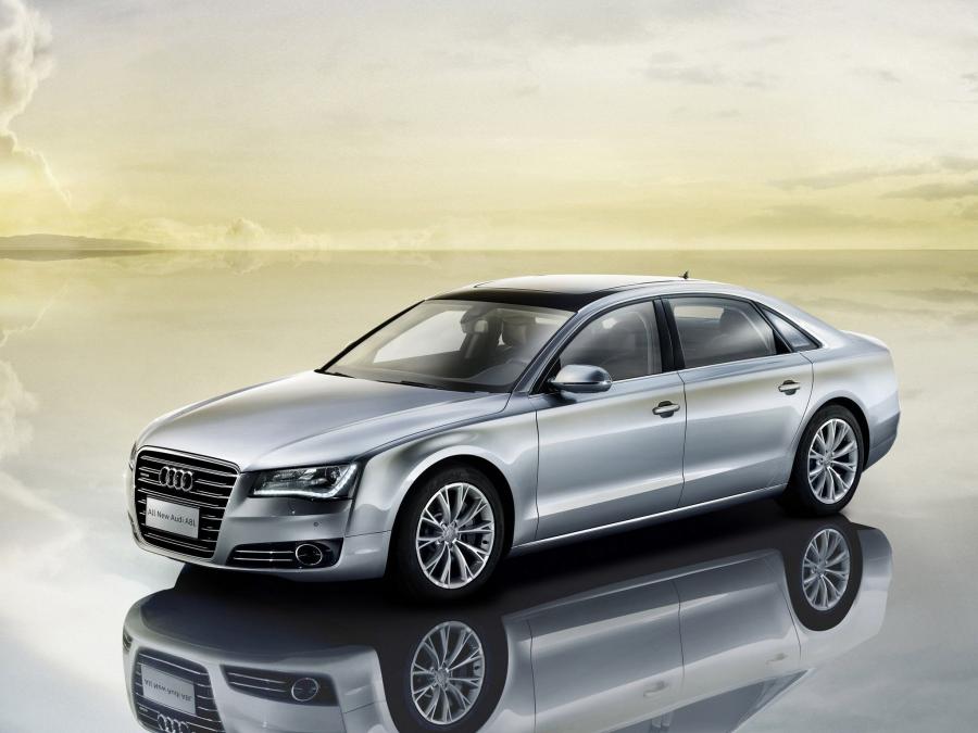  Audi A8 L 3.0T Quattro (D4) 2010 года  (фото 5 из 5)